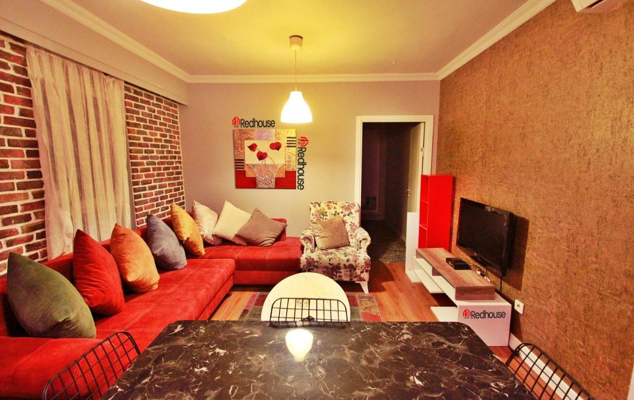 Red House Vip Apartmant Suites Istanbul Exterior photo