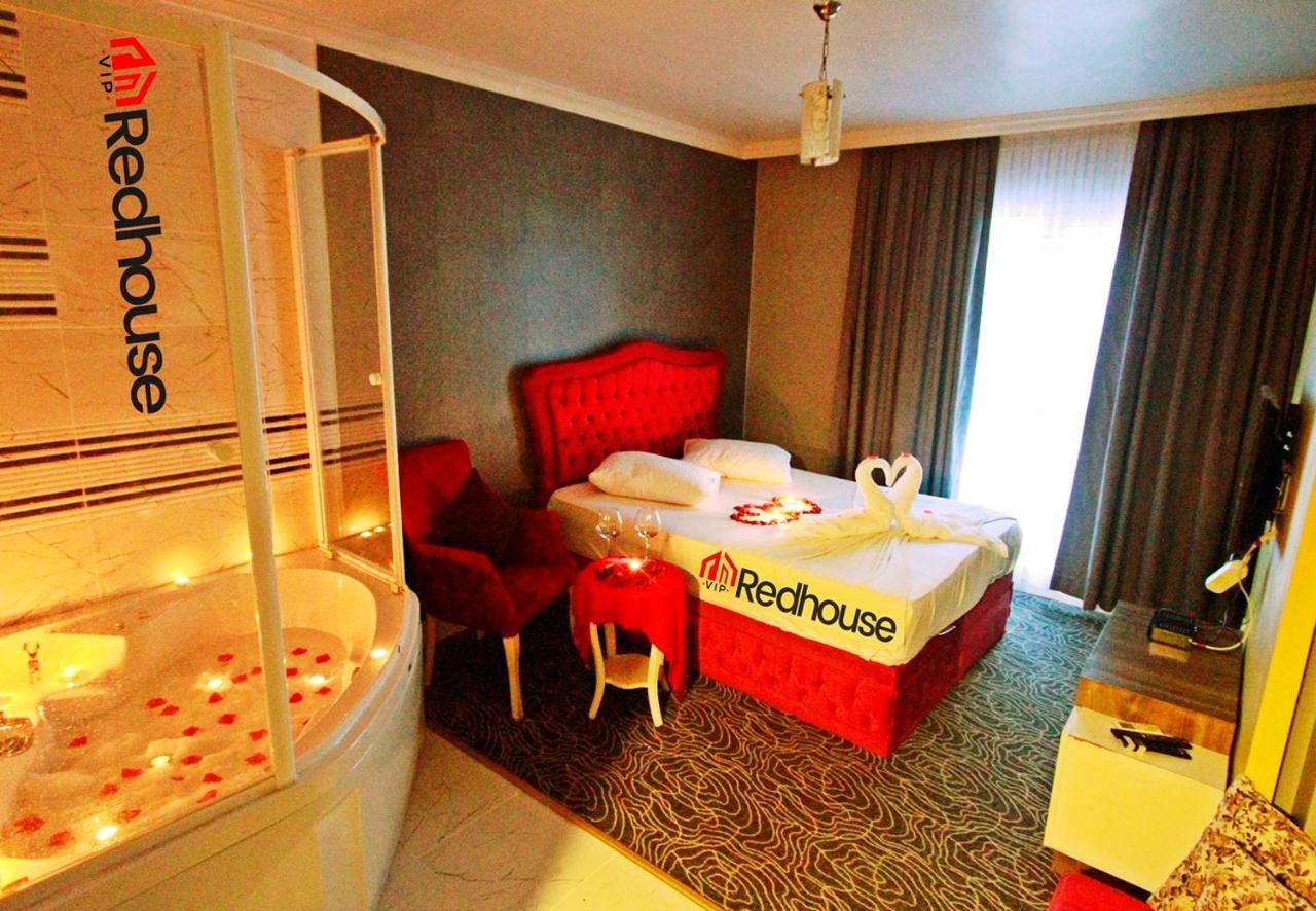 Red House Vip Apartmant Suites Istanbul Exterior photo